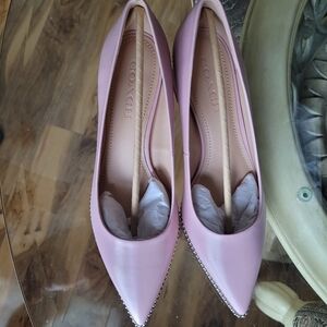 New in a box Coach classic heels shoes, leather, pink color,  size 8.5